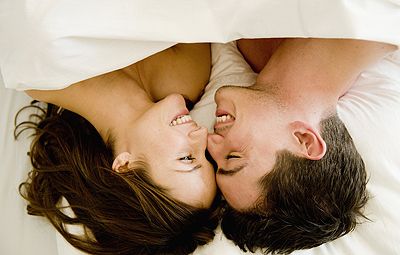 女人自慰喷水翻白浆是免费看:20-32-37-38-44-49P：10,关于女性自慰体验的一些真实感受与探索（敏感内容预警）