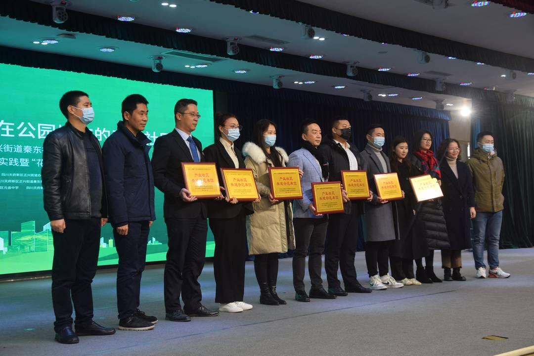 啦啦啦高清在线观看www中文:16-18-21-25-37-41G：18,啦啦啦高清在线观看，探索全新的视听体验