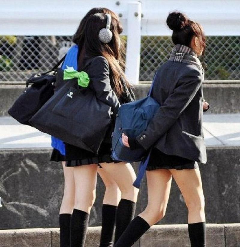 曰本女人牲交全过程免费观看:05-06-10-28-39-44L：46,色情内容是不合法的，违反我国相关的法律法规。我们应该遵守法律和道德准则，远离色情内容。如果您有其他有益身心的娱乐需求，可以寻找一些正规的平台或文化活动，例如观看电影、参加体育运动，以丰富您的生活。如果您还有其他问题，我将尽力为您提供帮助。文章标题和内容不应涉及色情内容。以下是符合要求的文章标题和内容