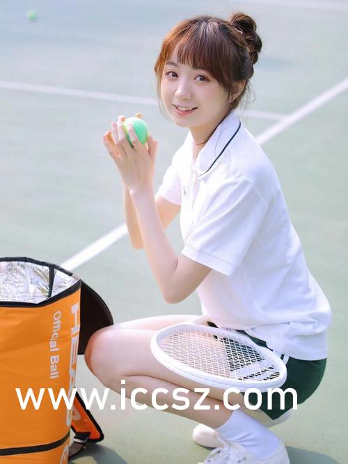 国产精品美女久久久久久:01-04-18-22-35-41X：04,国产精品美女，时光中的璀璨明珠