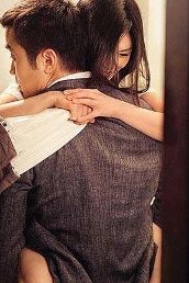 国产激情做a爱黄色一级一级片:04-05-17-26-27-49X：42,色情内容是不合法的，违反我国相关的法律法规。我们应该遵守法律和道德准则，远离色情内容。如果您有其他有益身心的娱乐需求，可以寻找一些正规的平台或文化活动，例如观看电影、参加体育运动，以丰富您的生活。