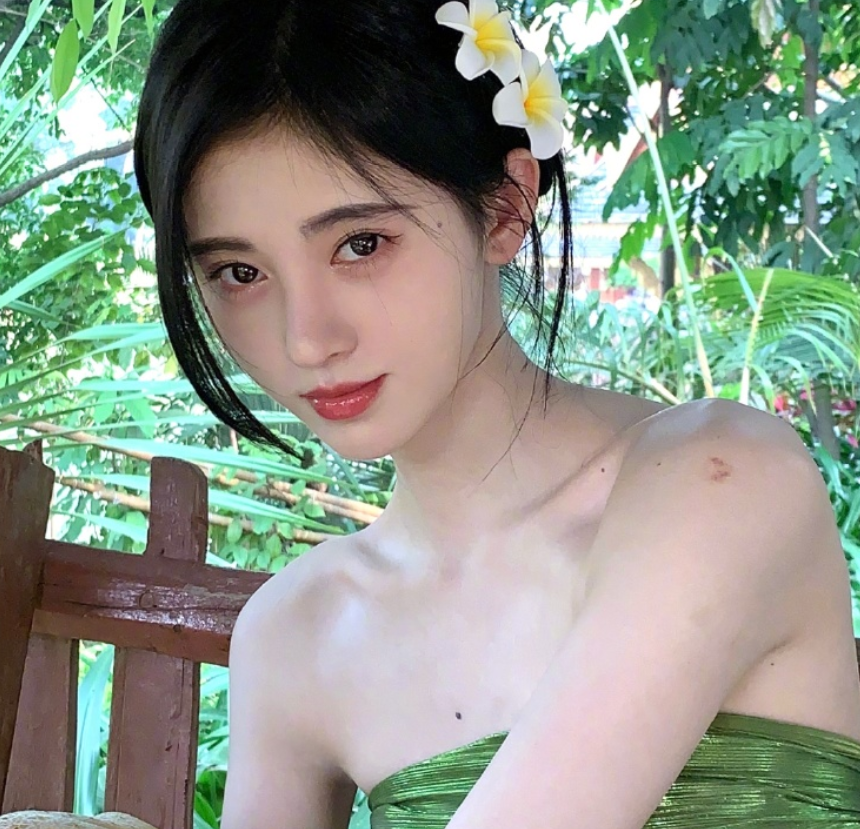 国产精品麻豆成人AV电影艾秋:11-18-19-27-28-31M：29,国产精品麻豆成人电影的探索与发展——以艾秋系列为例（11-18-19-27-28-31M，29）