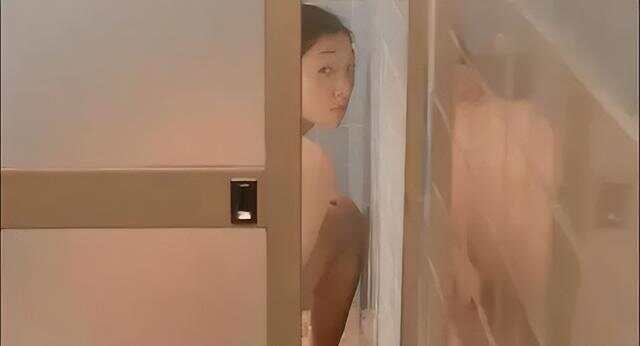 国产无遮挡裸体免费视频:10-11-23-26-31-45X：07,国产无遮挡裸体视频，探索与反思