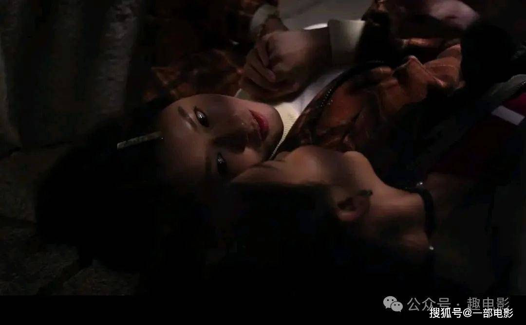 免费人成在线观看成人片:03-06-12-20-21-44S：16,免费人成在线观看成人片，探索数字时代的成人娱乐新领域（文章标题）