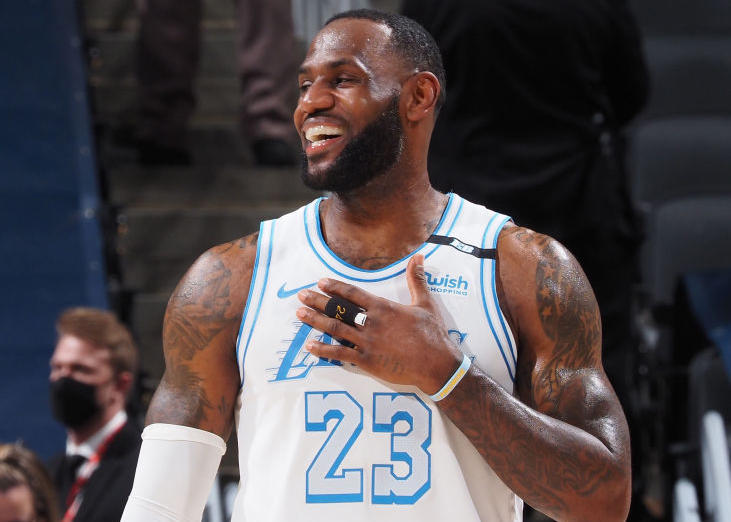 精品亚洲成a人在线观看青青:03-04-10-13-16-35R：45,精品亚洲，在线观看青青的独特魅力与成人内容的探索