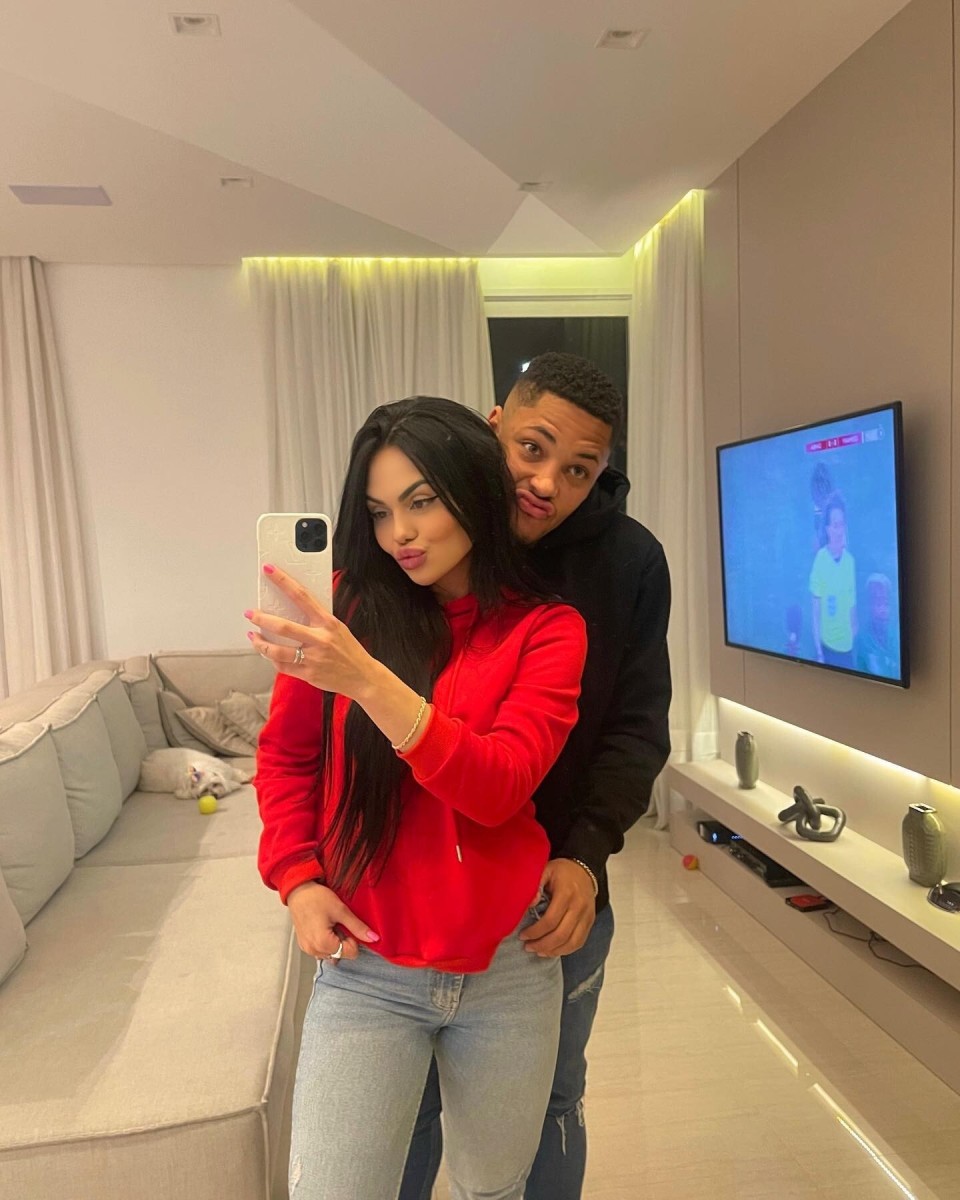 厨房玩弄人妻系列:18-26-34-38-42-48A：14,厨房玩弄人妻系列，深入探索禁忌之地的故事