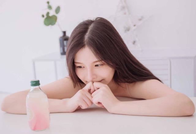 把腿扒开让我添个痛快:03-12-18-32-33-46D：15,探索私密领域的独特快感，一场关于深度探索与愉悦体验的对话