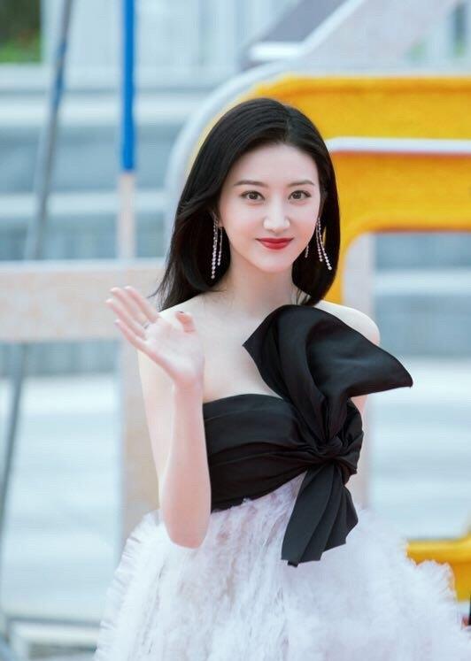 日韩av无码精品人妻系列:06-08-15-29-44-49A：33,探索日韩AV无码精品，人妻系列的魅力时光 06-08-15-29-44-49A与33的印记