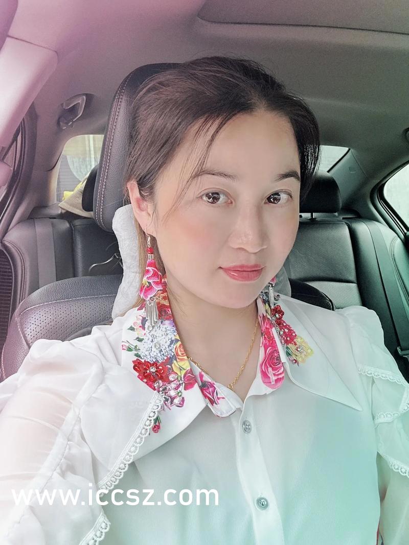 久久久婷婷成人综合激情:21-35-36-45-46-47T：21,久久久婷婷成人综合激情，探索与赏析