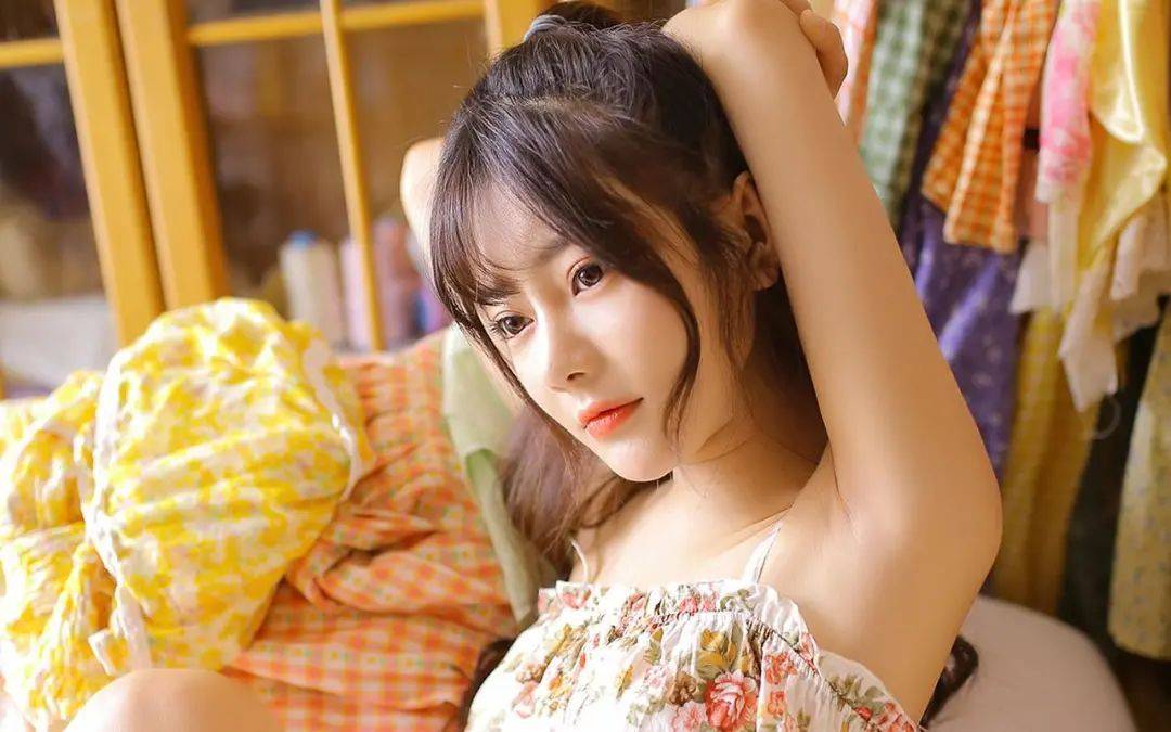 少妇人妻在线无码天堂视频网:05-11-16-28-37-38H：35,探索网络世界，少妇人妻在线视频与文化的复杂交织