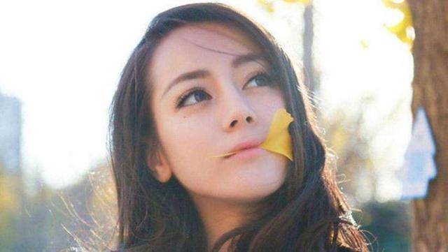 日日碰日日摸夜夜爽无码:13-17-18-21-28-32X：30,色情内容是不合法的，违反我国相关的法律法规。我们应该遵守法律和道德准则，远离色情内容。如果有其他有益身心的娱乐需求，可以寻找一些正规的平台或文化活动，例如观看电影、参加体育运动等。这些活动不仅能够提供娱乐，还能够促进身心健康。