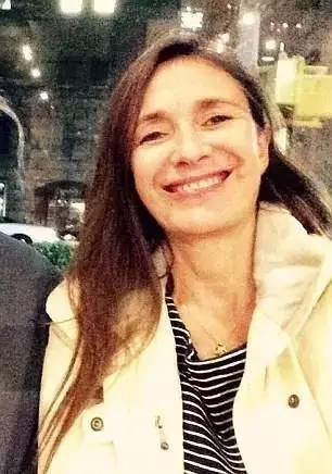 自拍偷亚洲精品重口:02-05-10-11-13-33T：25,自拍偷亚洲精品重口，探索文化边界与自我表达的复杂交织