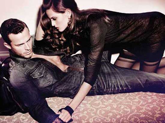 欧美人与性动交α欧美精品:09-24-25-29-38-44K：44,欧美人与性动交，探索欧美精品文化的深度与广度