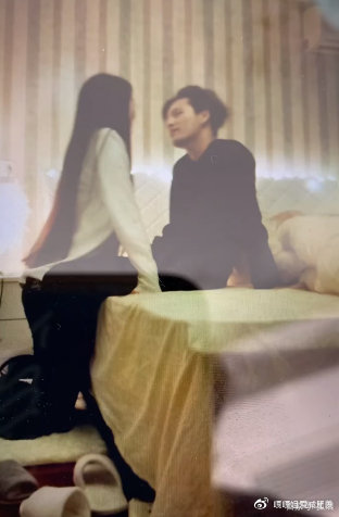 男女无遮挡猛进猛出免费视频:02-03-24-28-30-44D：02,男女无遮挡猛进猛出免费视频，探索真实与虚幻的边界