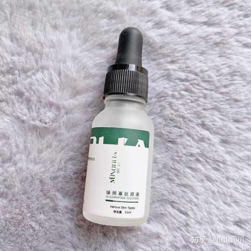 一区二三区好的精华液:15-18-22-32-36-44T：13,一区二三区优质精华液的选择，探寻最佳护肤秘籍