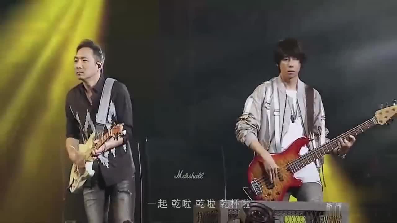 五月天天爽天天狠久久久综合:13-16-17-22-29-34Y：13,五月天天爽天天狠久久久综合，音乐、激情与时间的交织