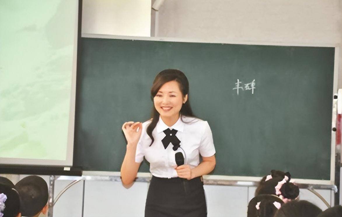 老师的粉嫩小又紧水又多:29-32-33-36-40-48Y：35,关于老师的粉嫩小又紧水又多，一种独特的教育体验