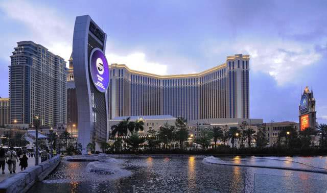 久久综合AV免费观看:15-16-18-37-39-45P：31,久久综合AV免费观看，探索数字时代的影视娱乐新境界（15-16-18-37-39-45P）