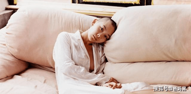 顶弄裸睡的丹丹 第二部分:04-06-09-23-27-38N：47,顶弄裸睡的丹丹，一场梦境般的私密探索之旅（第二部分）