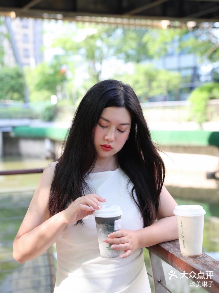 久久久综合九色合综:04-09-18-22-34-47J：16,久久久综合九色合综，探索多元色彩的魅力时光