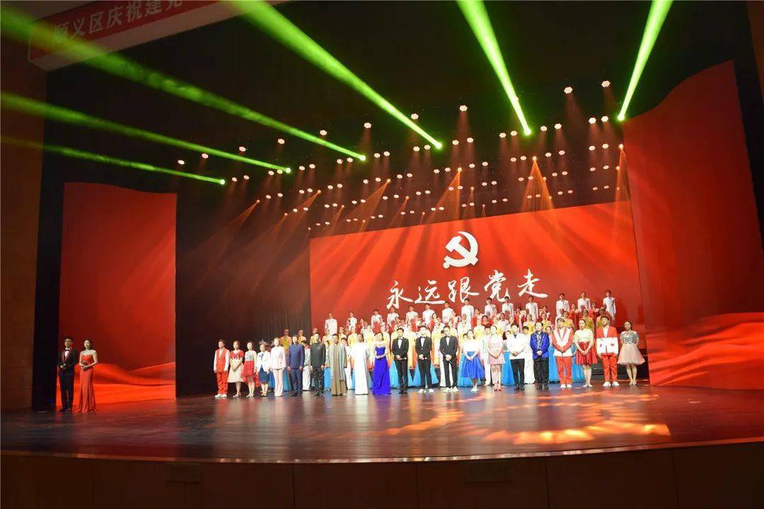 色妞AV永久一区二区国产AV:34-35-38-40-42-43Y：13,色情内容是不合法的，违反我国相关的法律法规。我们应该遵守法律和道德准则，远离色情内容。如果您有其他有益身心的娱乐需求，可以寻找一些正规的平台或文化活动，例如观看电影、参加体育运动，以丰富您的生活。