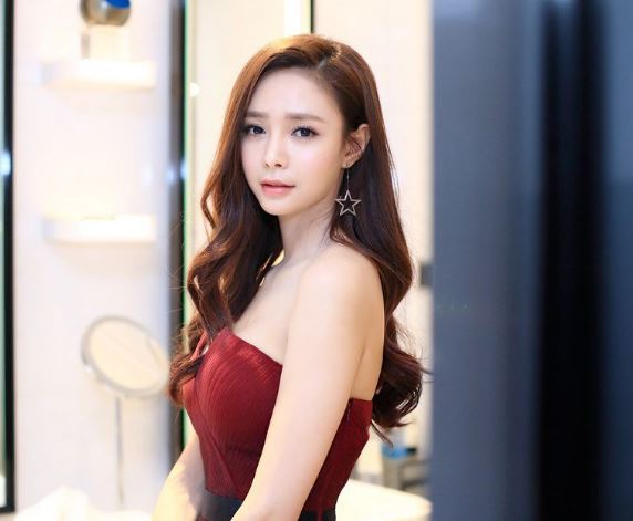 97在线视频人妻无码:07-11-39-40-42-47H：09,探索97在线视频，人妻无码话题的多元视角与深度解析（关键词，07-11-39-40-42-47H）