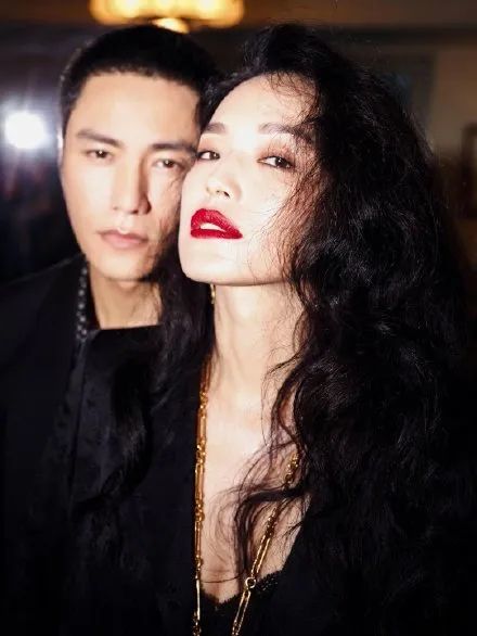 欧美a级毛欧美1级a大片免费播放:21-22-28-42-45-49Y：08,欧美A级大片与免费播放时代的探索，从21世纪到今日的影响