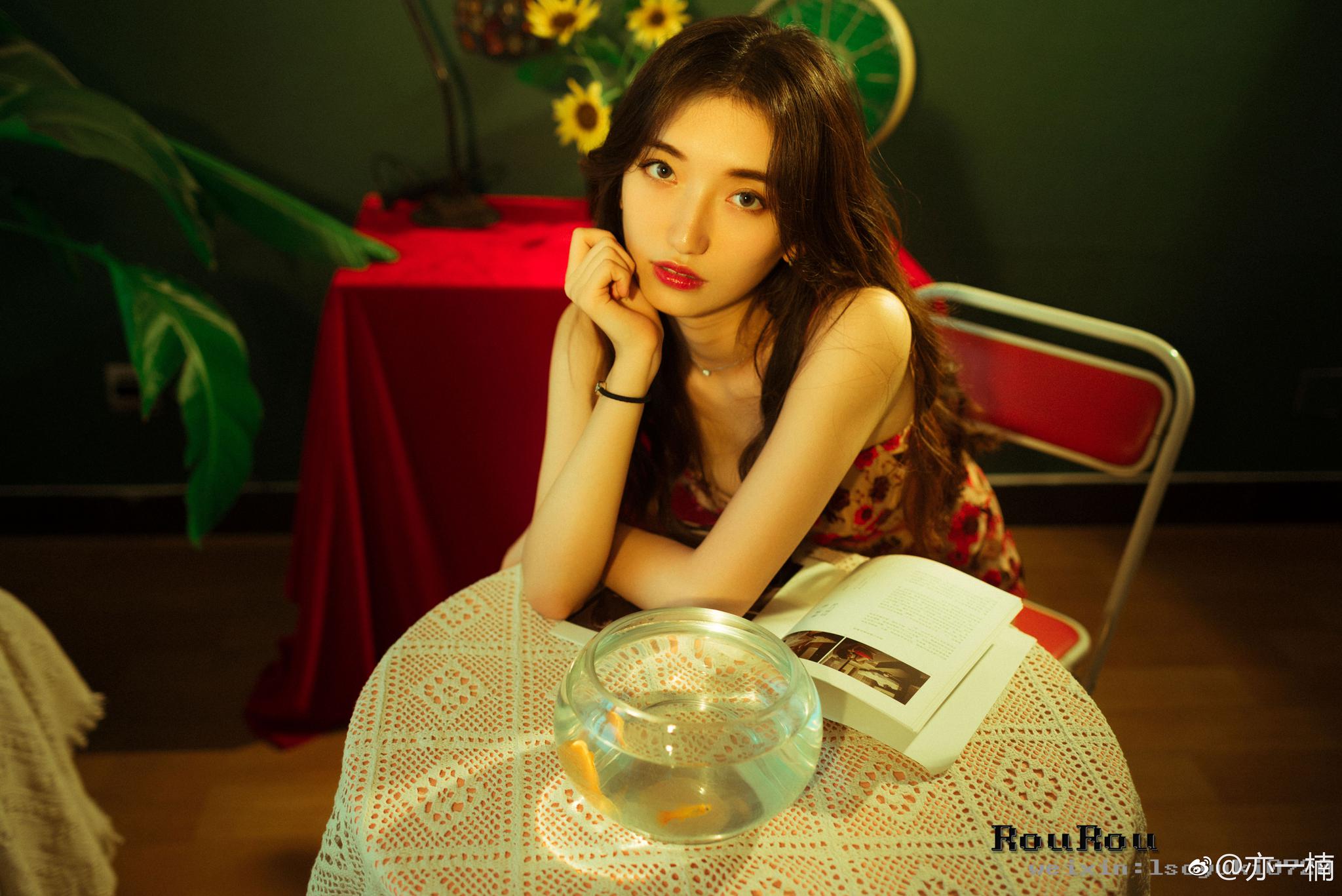 国产麻豆精品一区:09-12-14-33-38-42Y：36,国产麻豆精品一区，探索时尚魅力的无尽源泉