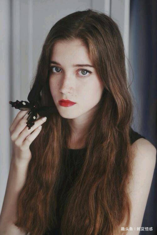 欧美人妻久久精品:19-27-29-39-46-47M：15,欧美风情中的人妻文化，深度探索与赏析（1964年视角）