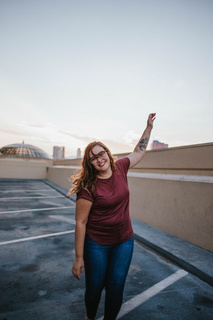 久久国产精品老女人:06-13-16-39-41-48Y：07,久久国产精品老女人，岁月中的韵味与独特魅力