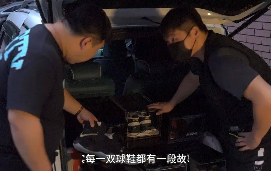 亚洲国产AV无码专区亚洲AV:09-22-30-35-38-39F：42,探索亚洲国产AV无码专区，文化与娱乐的交融