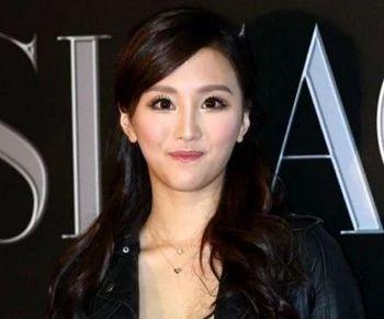 少妇爆乳无码AV无码专区:10-21-29-30-42-48E：35,探索成人娱乐领域的新视界，少妇爆乳无码专区深度解析