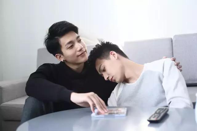 国产办公室秘书无码精品99:11-17-25-30-44-46P：01,关于国产办公室秘书无码精品的探讨