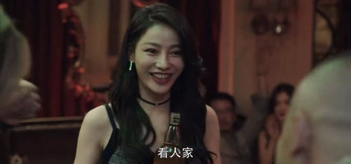 国产办公室秘书无码精品99:11-17-25-30-44-46P：01,关于国产办公室秘书无码精品的探讨