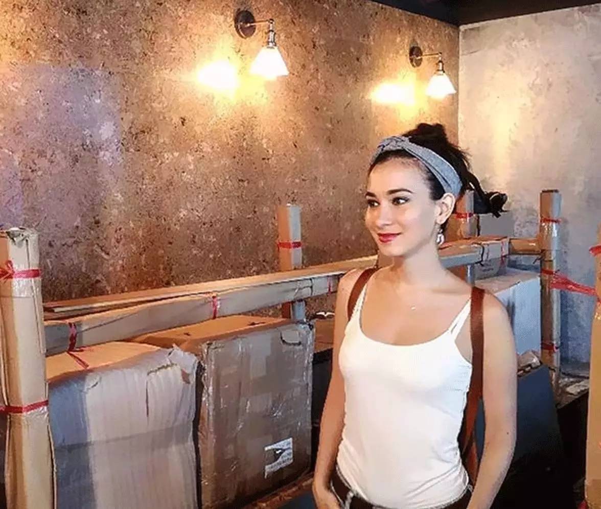 亚洲国产AV无码一区二区三区:09-10-13-20-37-48V：48,探索亚洲国产影音文化，一区、二区与三区的独特魅力（关键词解析）