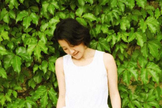 久久精品人人做人人妻人人玩:16-18-21-25-37-41G：18,久久精品，人人参与，共享乐趣