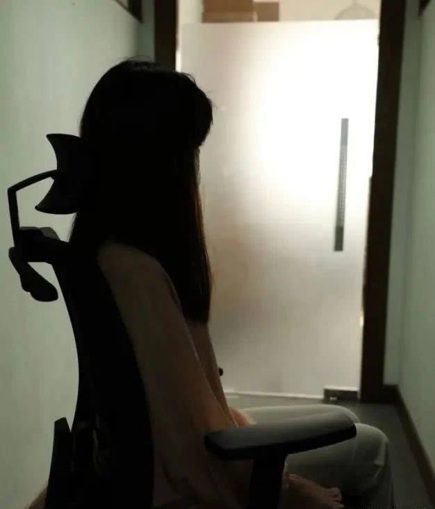 久久人妻少妇偷人精品综合桃色:03-04-09-16-20-42T：38,久久人妻少妇的桃色世界，偷人精品综合探索（03-04-09-16-20-42T，38）