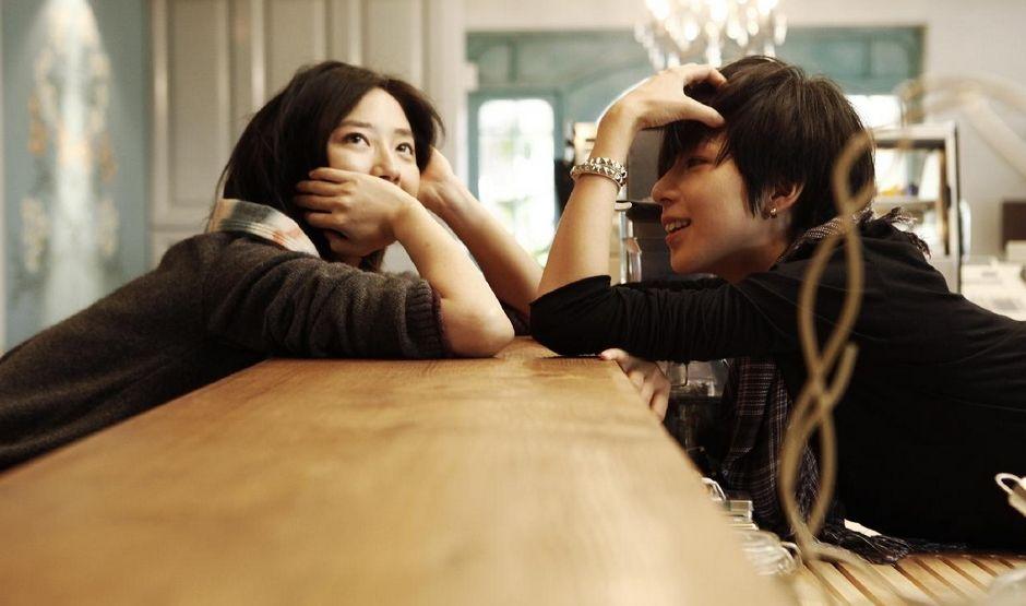 国产情侣一区二区:04-11-12-16-17-32M：04,国产情侣一区二区，探索与发现，时间与空间的浪漫交织（04-11-12-16-17-32M）