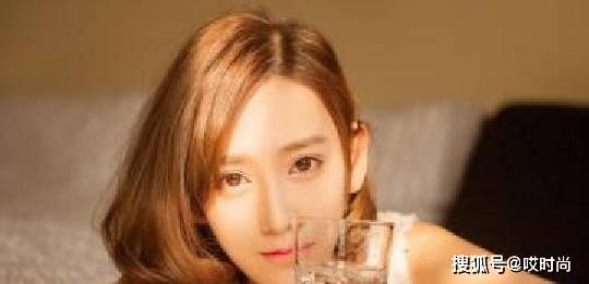 精品久久久久久久无码人妻热:01-18-22-28-38-46C：01,精品久久，探索无码人妻文化的深度内涵与艺术价值