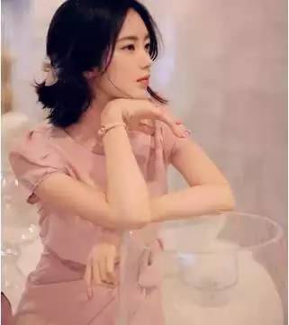 国产美熟女乱又伦AV果冻传媒:01-06-09-16-21-33Y：10,国产美熟女乱又伦的独特魅力与果冻传媒的印记