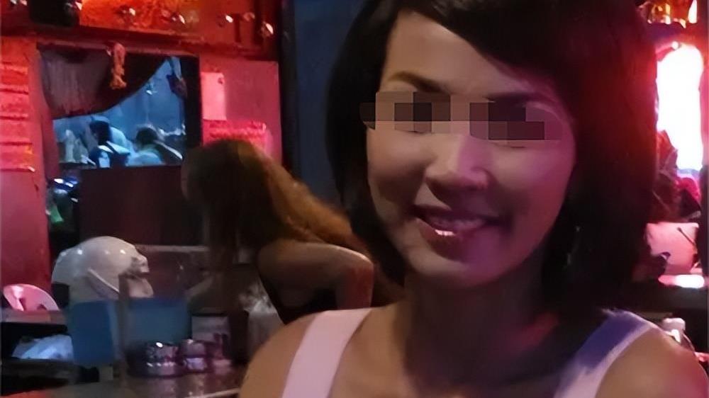 少妇BBBBB撒尿视频:20-32-37-38-44-49P:10,少妇私密视频,深度探讨与警示 少妇BBBBB撒尿视频:20-32-37-38-44-49P:10,少妇私密视频,深度探讨与警示