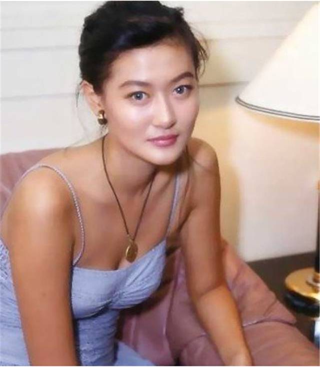 亚洲高清成人AV电影网站:08-30-35-38-39-41M：40,探索亚洲高清成人AV电影网站，一场视觉盛宴的指南（附带推荐网站及解析）