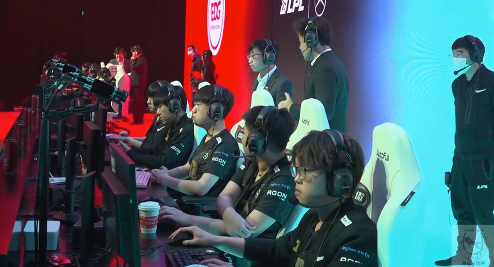 国产成人亚洲精品无码VR:08-14-18-40-45-48D：42,探索国产成人亚洲精品无码VR，一场视觉与想象的盛宴