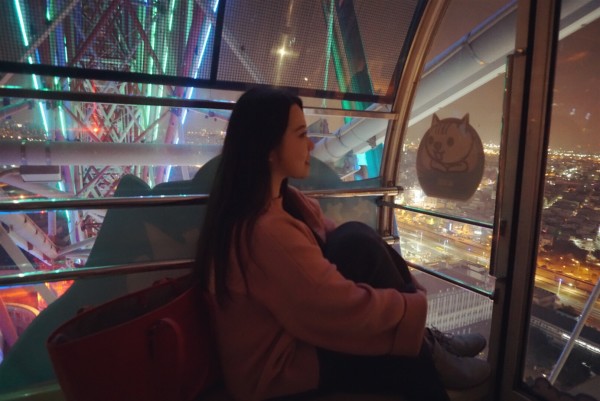 青青草原国产免费AV观看:10-23-26-43-45-48F：19,青青草原国产免费AV观看，探索影视娱乐的新天地