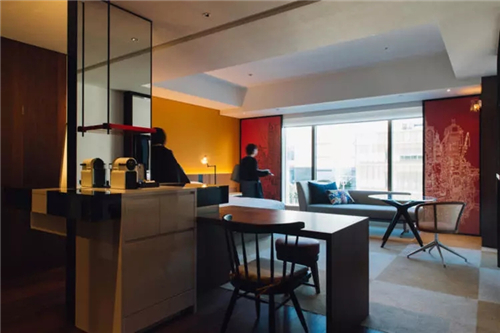 国产亚洲精品第一综合:04-24-28-35-36-44E：49,国产亚洲精品第一综合，探索与超越的时代篇章