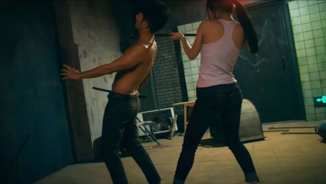 后入内射国产一区二区:13-24-29-30-38-46Q：37,探索后入内射国产影视的不同分区，一区到四区的深度解析