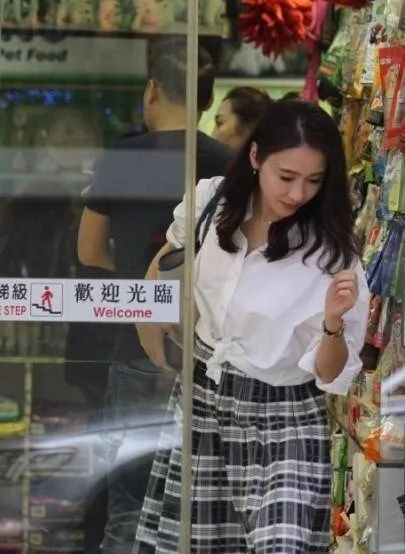 欧美人妻在线一区二区:13-30-33-40-46-49L：45,欧美人妻在线，一区二区的文化交融与数字背后的故事