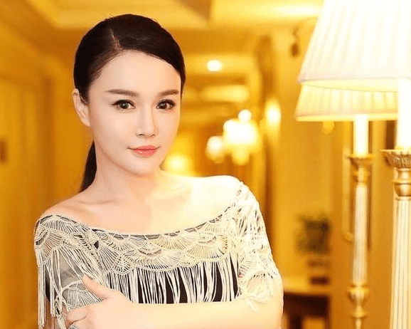 日韩人妻无码专区精品:03-13-18-31-48-49D：37,探索日韩人妻无码专区精品，一场跨越数字界限的视觉盛宴