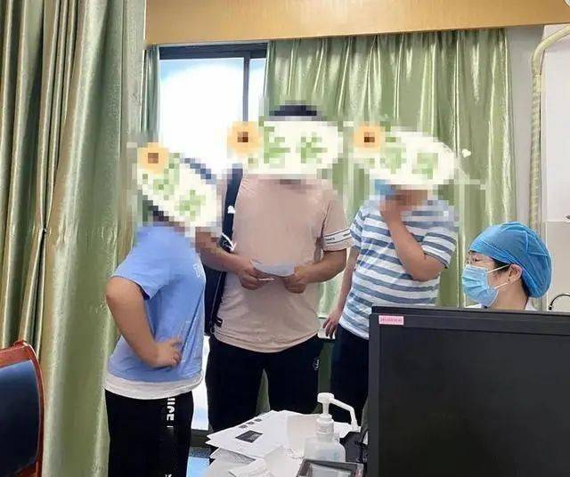 丝袜无码一区二区三区:04-05-11-14-17-23R：26,探索丝袜之美，一区、二区、三区的独特魅力与风格