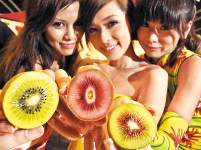 亚洲国产香蕉碰碰人人:05-09-17-27-35-46K：10,探索亚洲国产香蕉产业，一场独特的碰碰人现象与数字背后的故事